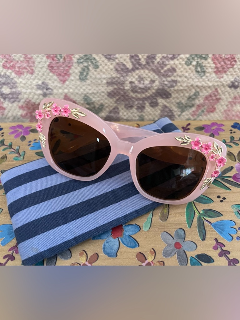 Anthropologie Floral-Trimmed Cat-Eye Sunglasses - Picture 12 of 13